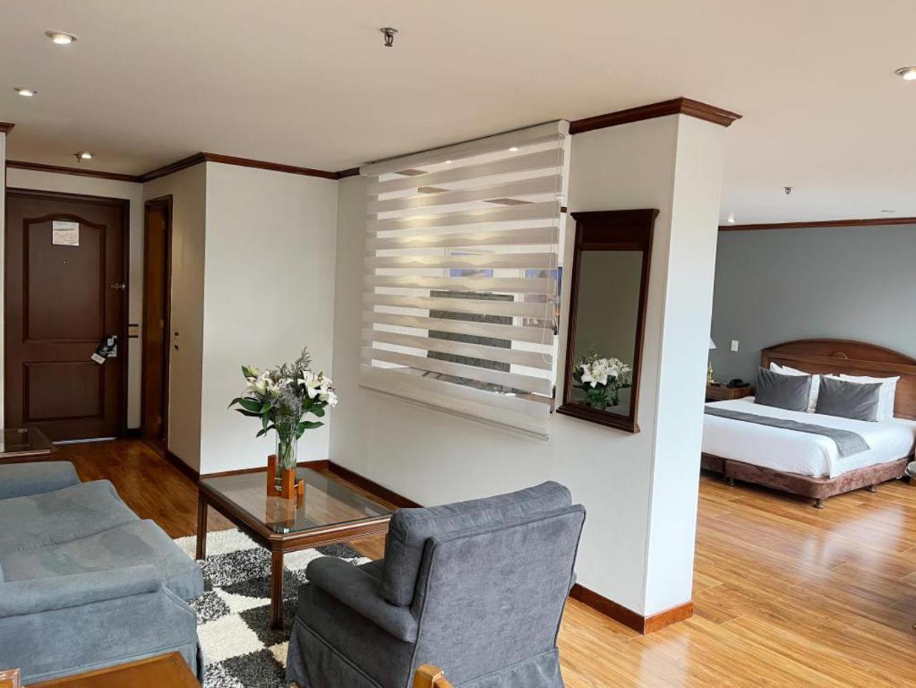 Hotel Bogota Regency Usaquen Экстерьер фото