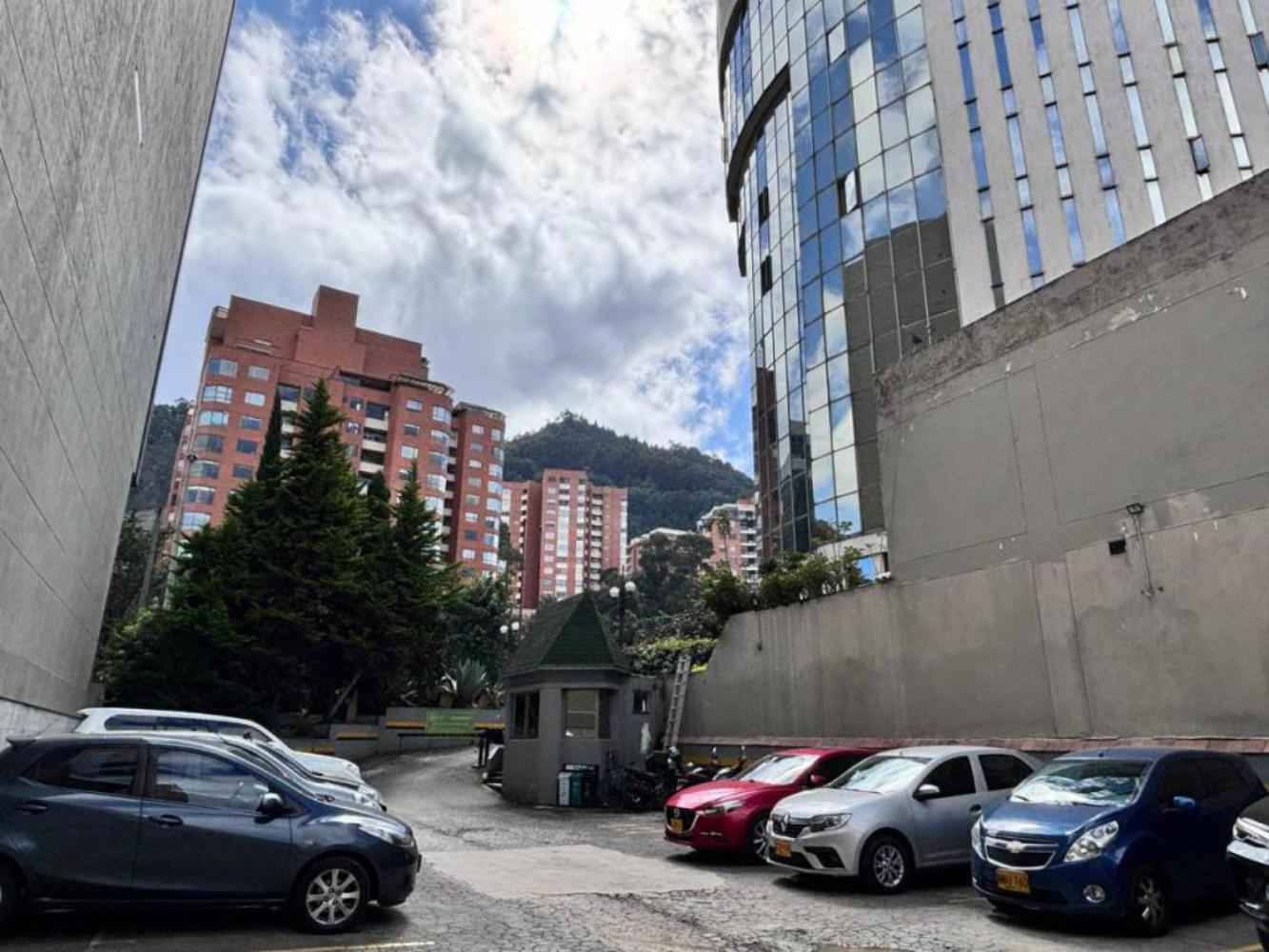 Hotel Bogota Regency Usaquen Экстерьер фото