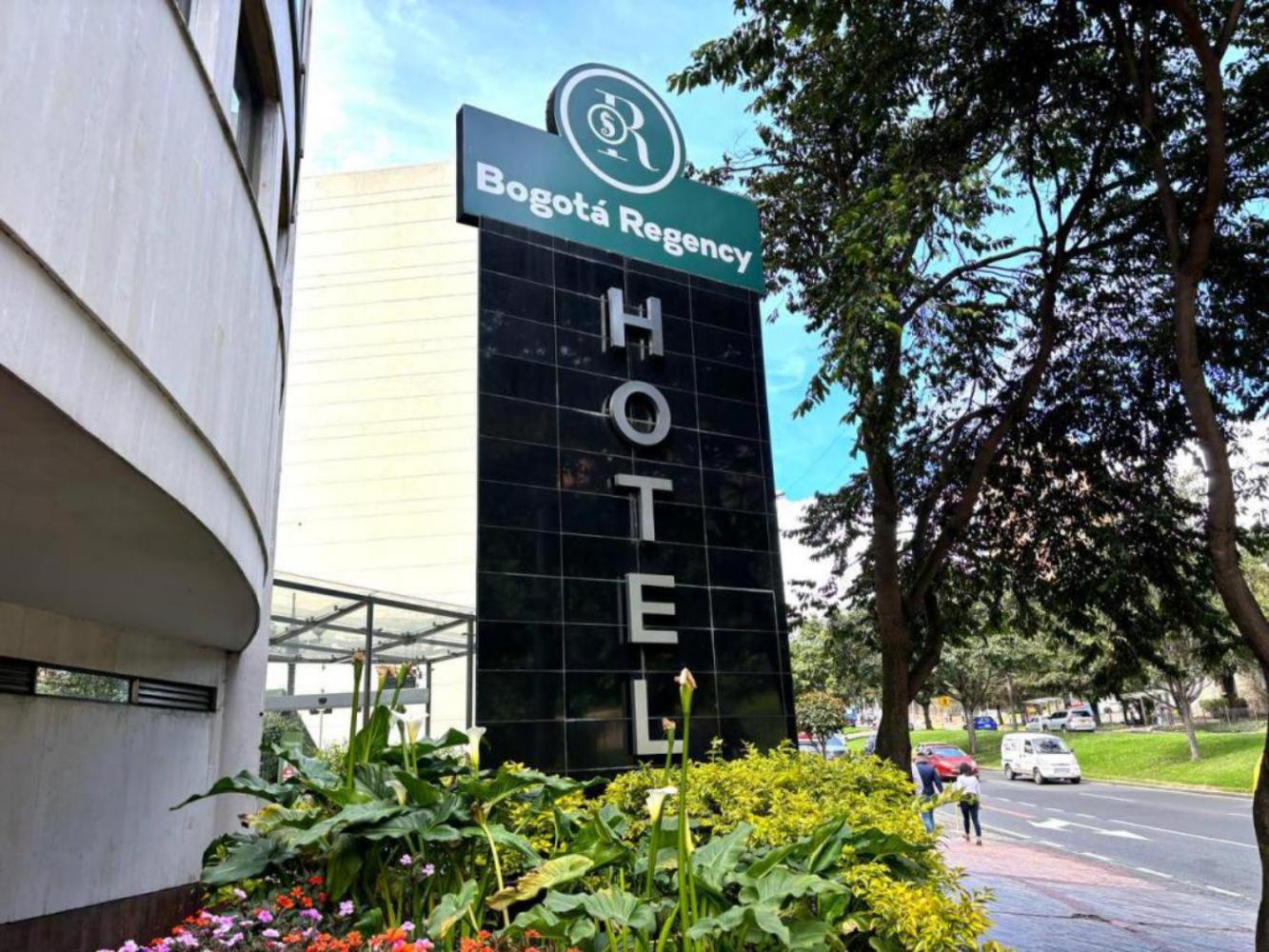 Hotel Bogota Regency Usaquen Экстерьер фото