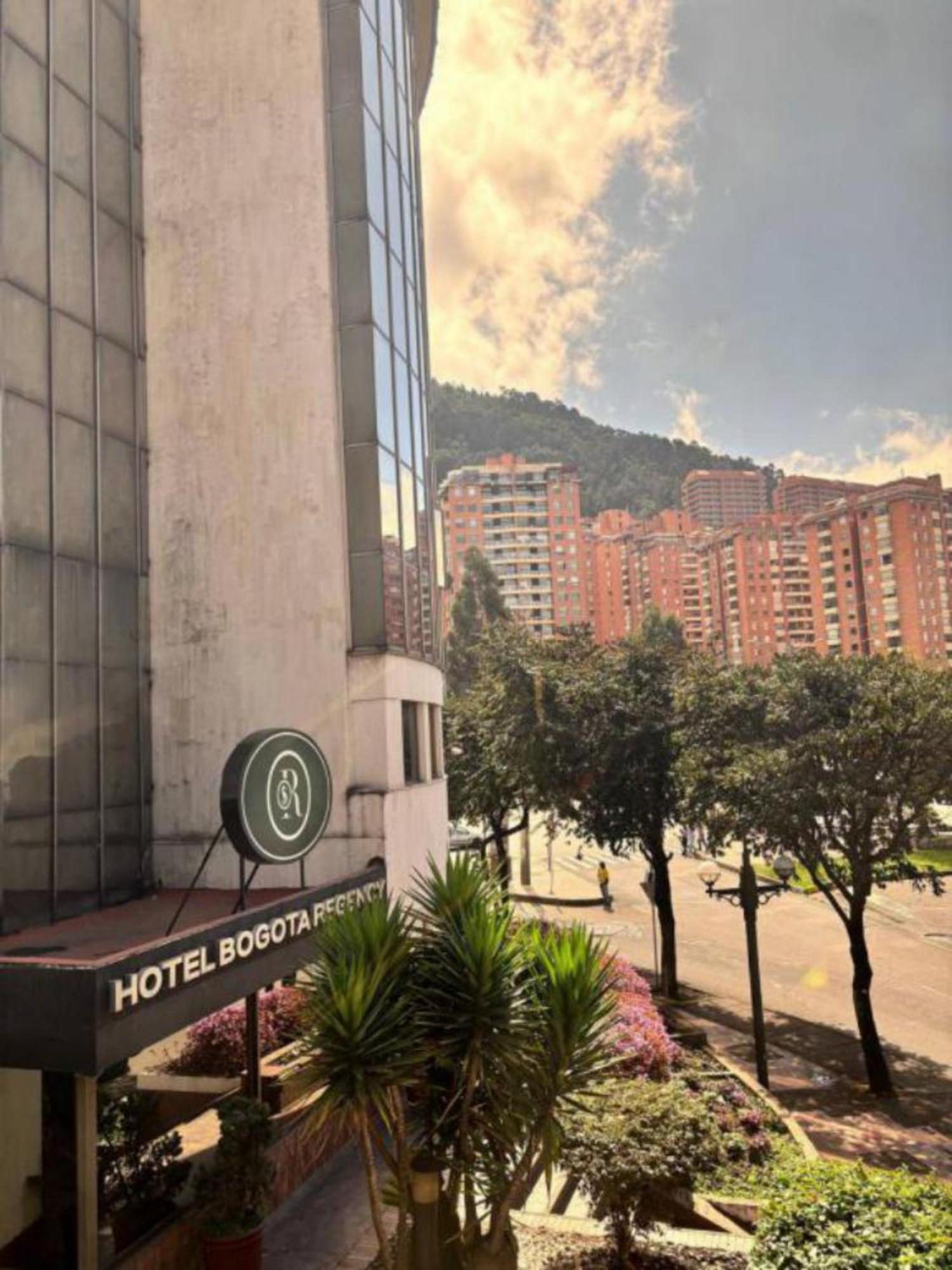 Hotel Bogota Regency Usaquen Экстерьер фото