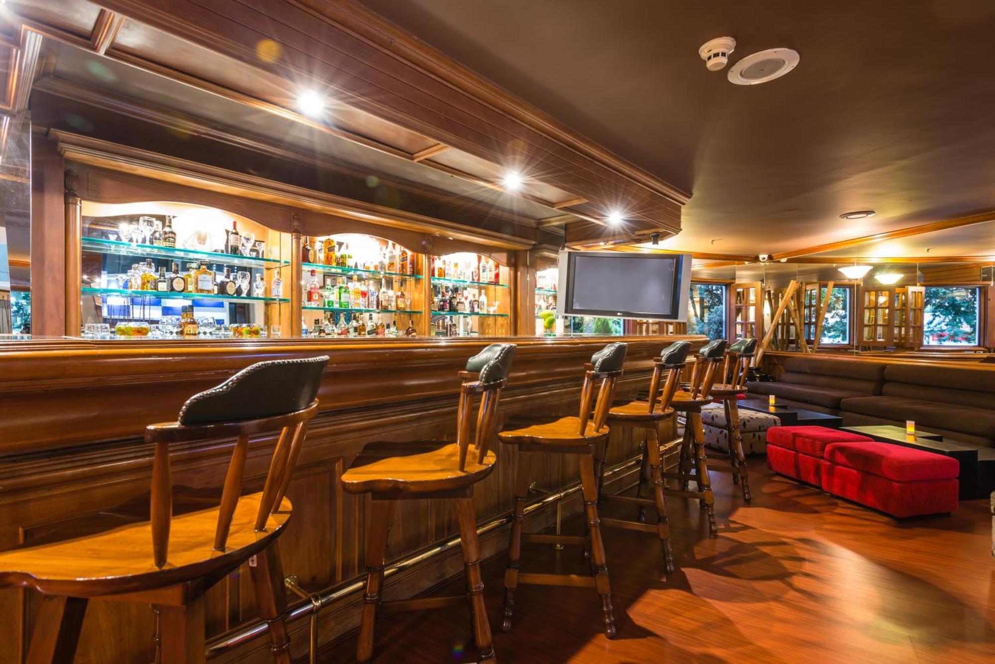 Hotel Bogota Regency Usaquen Экстерьер фото